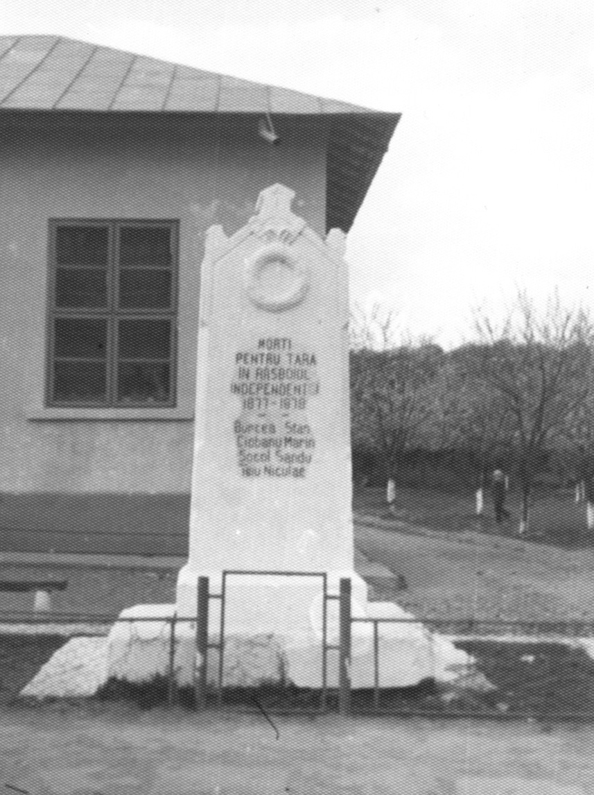 Monument al eroilor căzuți în Războiul de Independență